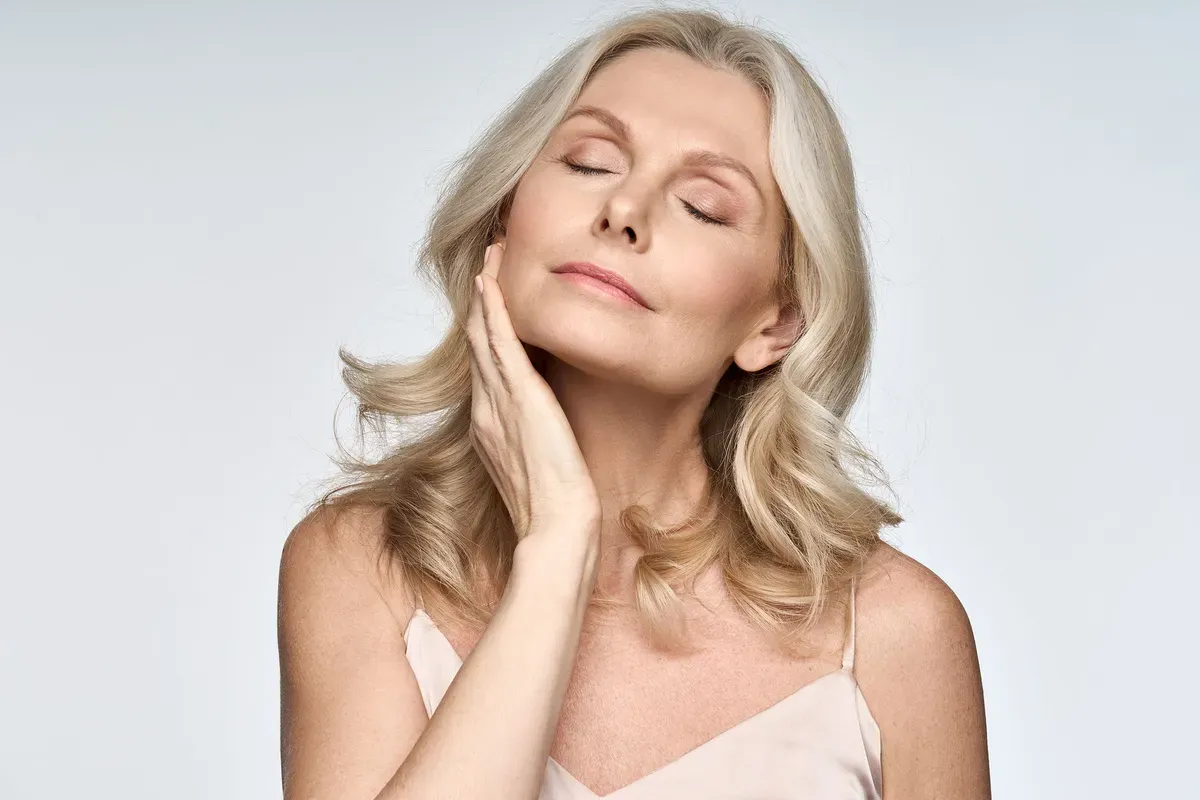 Facelifting Žena Nakon Zahvata