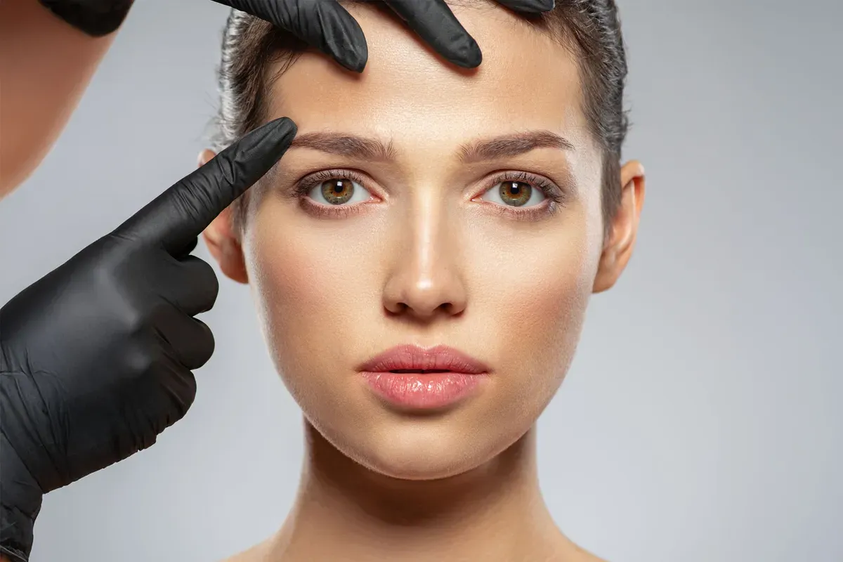 Brow Lift Pregled Cela Obrva